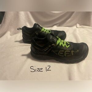 Keen Men’s NXIS Waterproof Shoes Size 12